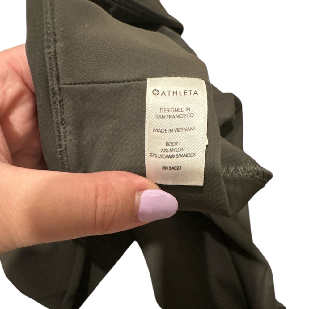 Athleta Ultimate Stash Pocket Leggings – Dark Olive – Size SP - Picture 7 of 7